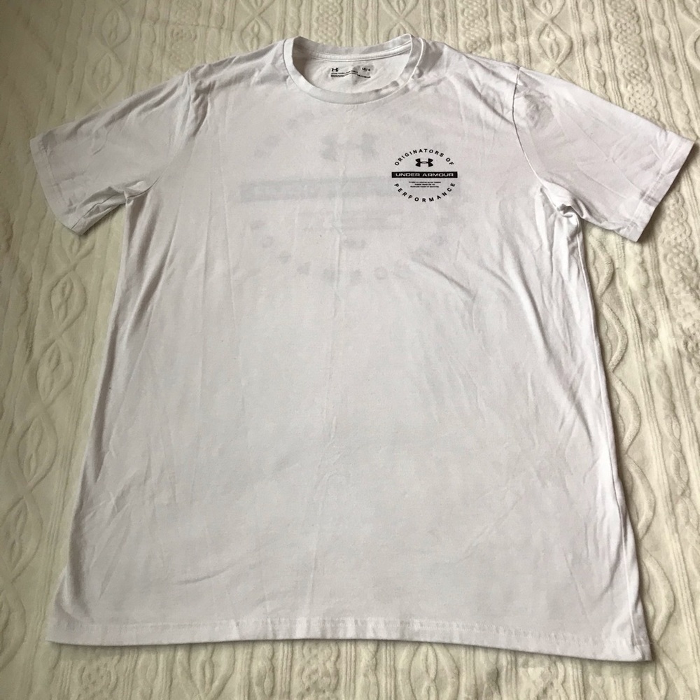 Under Armour Men’s T-shirt Sz Large